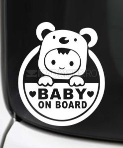 Sticker auto exterior Ursulet Baby On Board culoare alb